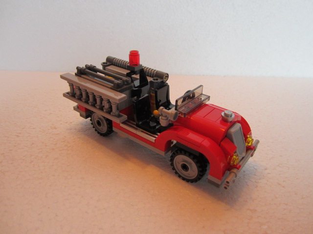LEGO Creator 10197 pas cher, La brigade de pompiers